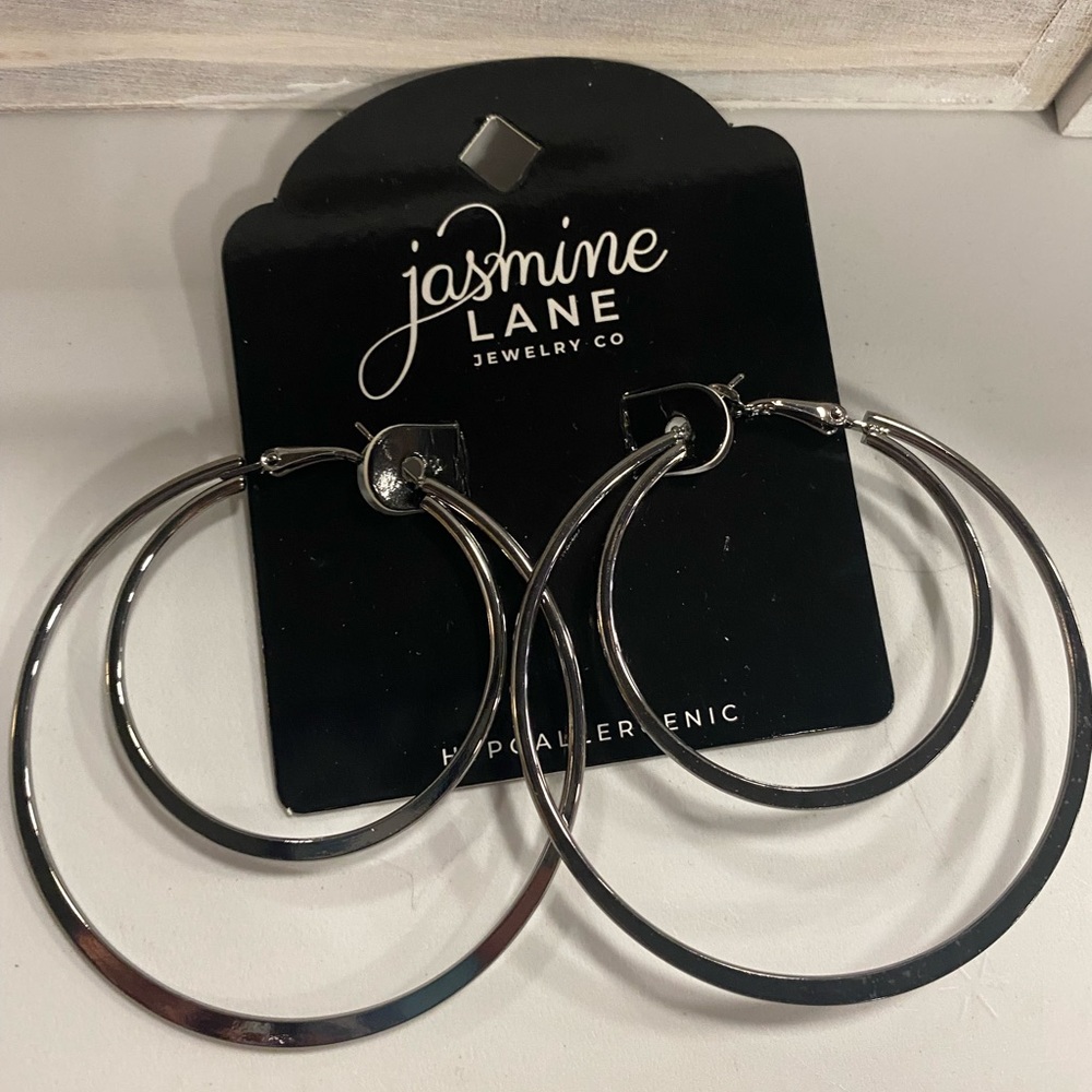 Jasmine Lane Earrings